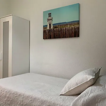 Apartament Ciudad Jardin Con Parking